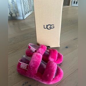 UGG - Oh Yeah slippers NEW